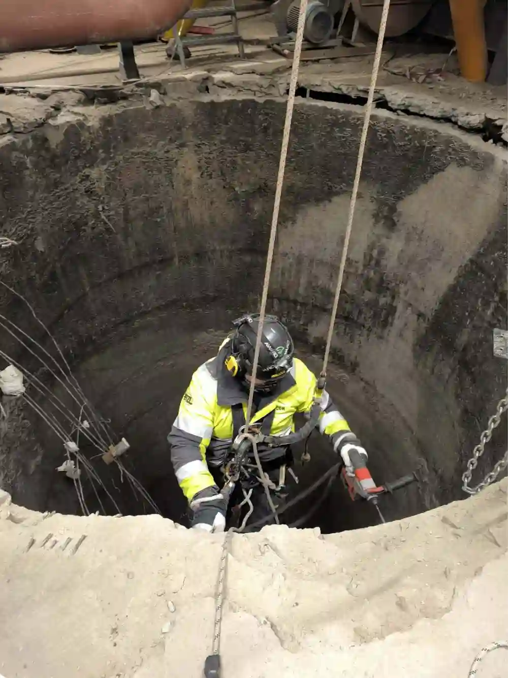 rope-access-industriklattrare-siloarbete-lantmannen